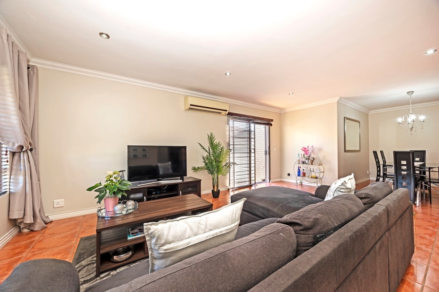 3 Bedroom Property for Sale in Haasendal Western Cape